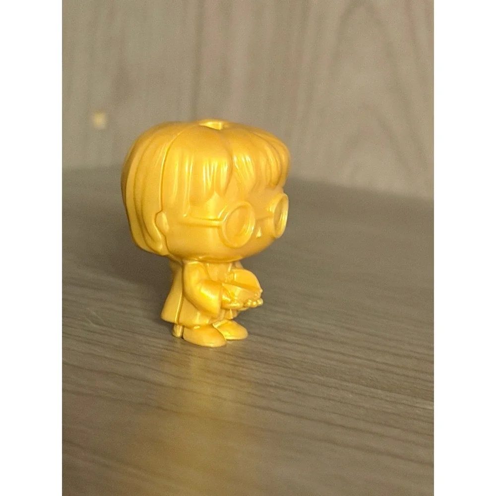 Golden Harry Potter Kinder Joy Funko Pop VT401 (Loose Figure Only)